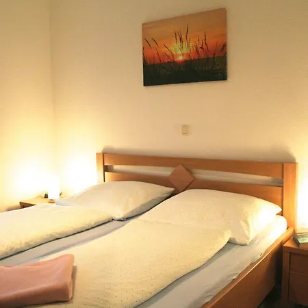 Seehundstr 1b 公寓